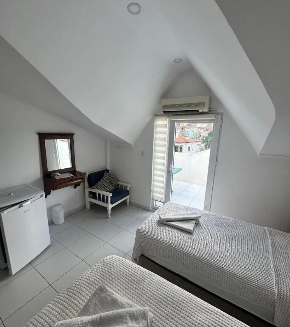 B Garden Apart E-9 Fethiye Apartament